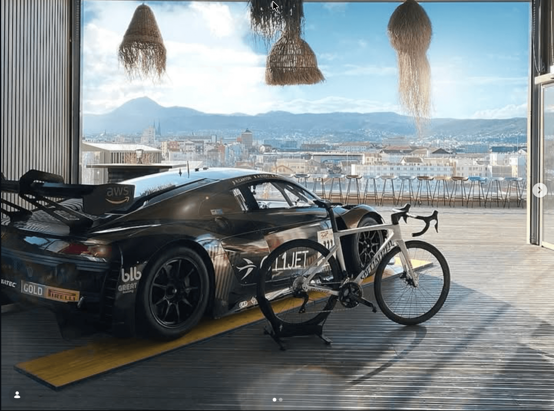 Voiture de course GT4 et vélo de route — préparation physique avec Mathieu Fafournoux